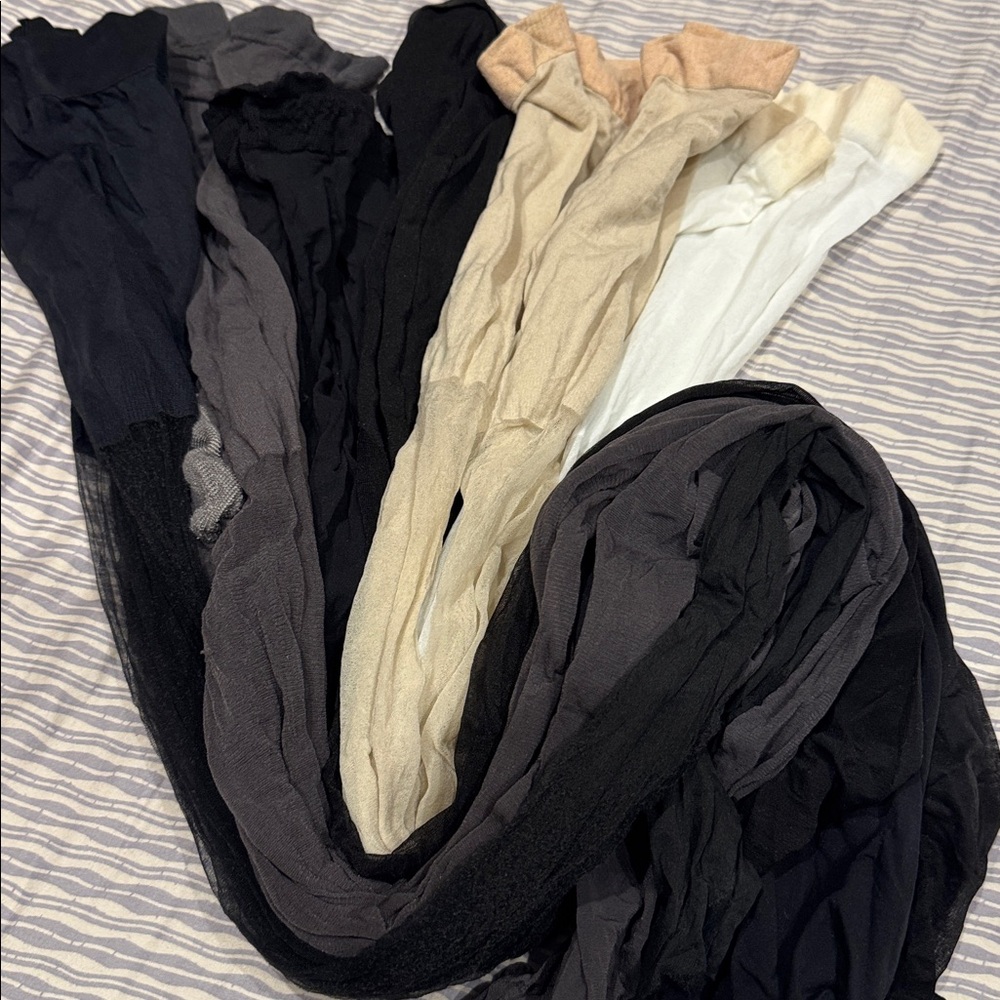 Pre-owned sheer assorted pantyhose